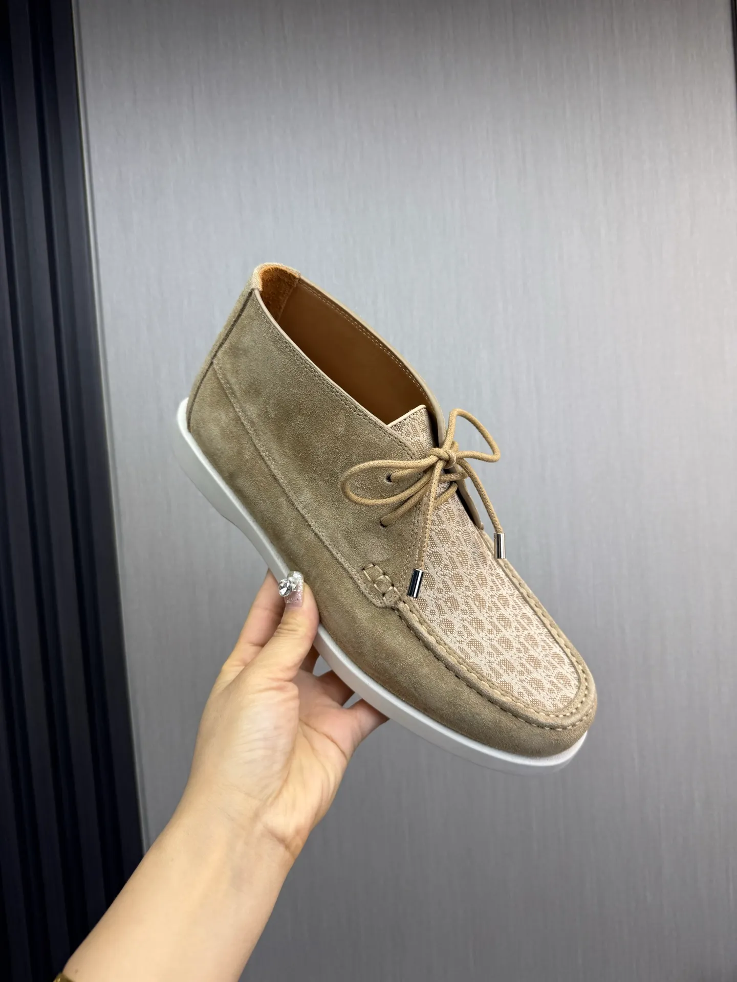 Factory price 620💰 [Dior] Men’s official website na hot sale🔥Imported cowhide + cowhide lining. Original rubber wear-resistant outsole. High quality shipment ⬆️Code number 38-44, (45 customized)